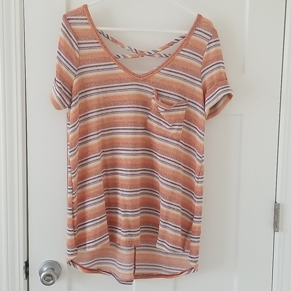NWOT Andree Top. Large. - Picture 4 of 5